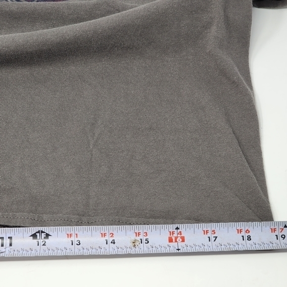 Gildan United States Of America Adult Size M Gray Black Red White Blue Tshirt - Picture 8 of 9